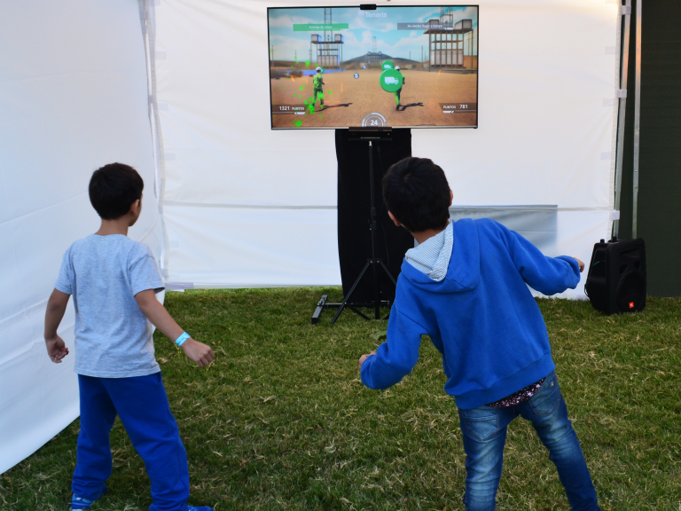 Kinect Dash Competition